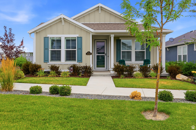 11508 Kitty Hawk Road South Jordan, UT 84009 - Photo 5 of 38