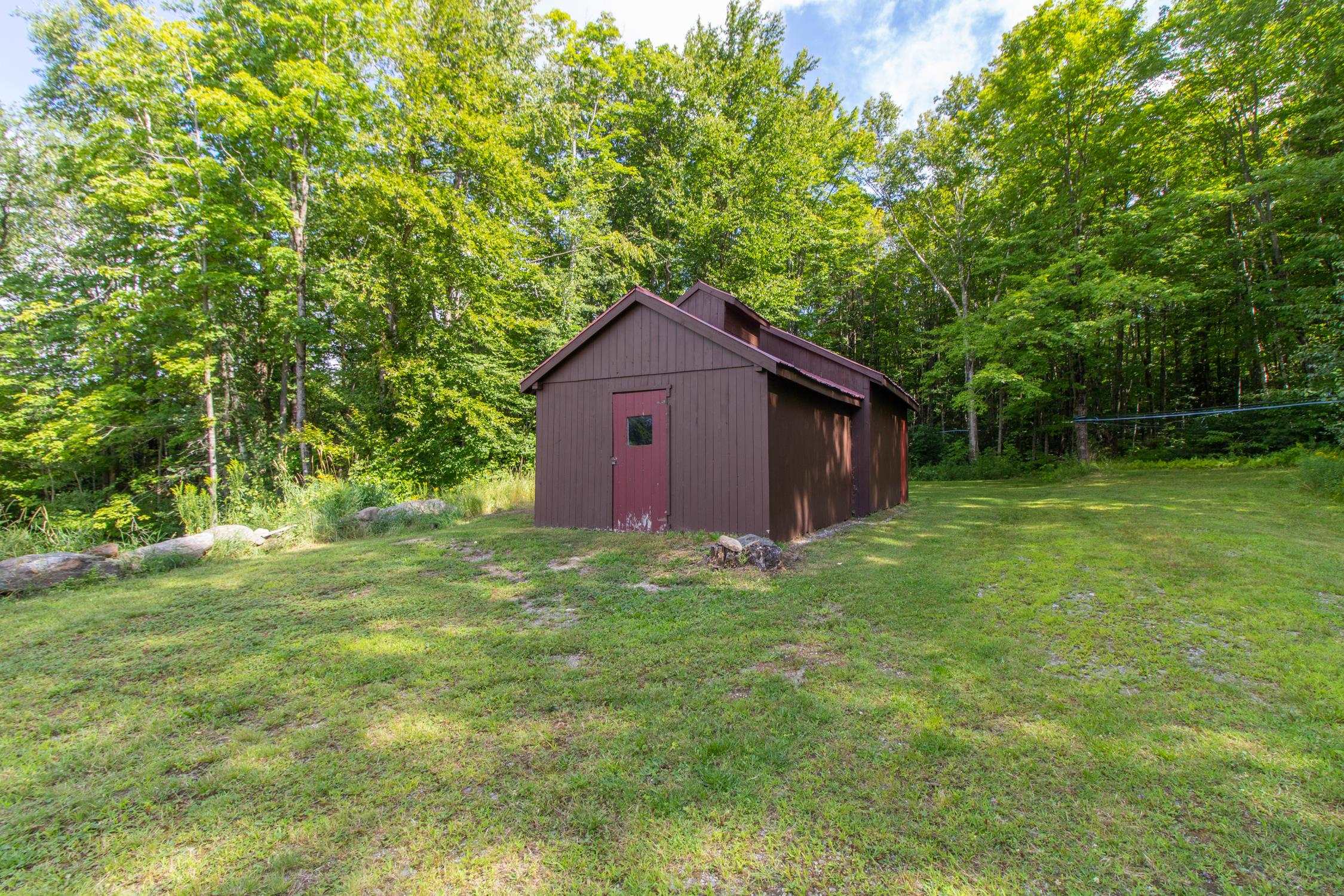 668 Green Hill Road Lowell, VT 05847 - Photo 11 of 40
