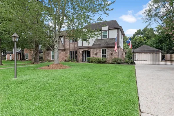 $440,000 | 6611 Chancellor Drive, Spring, TX 77379