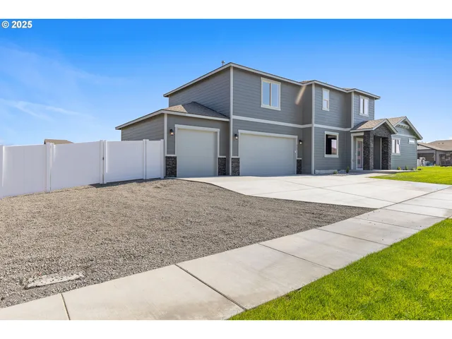 $649,850 | 615 Tatone Street, Boardman, OR 97818
