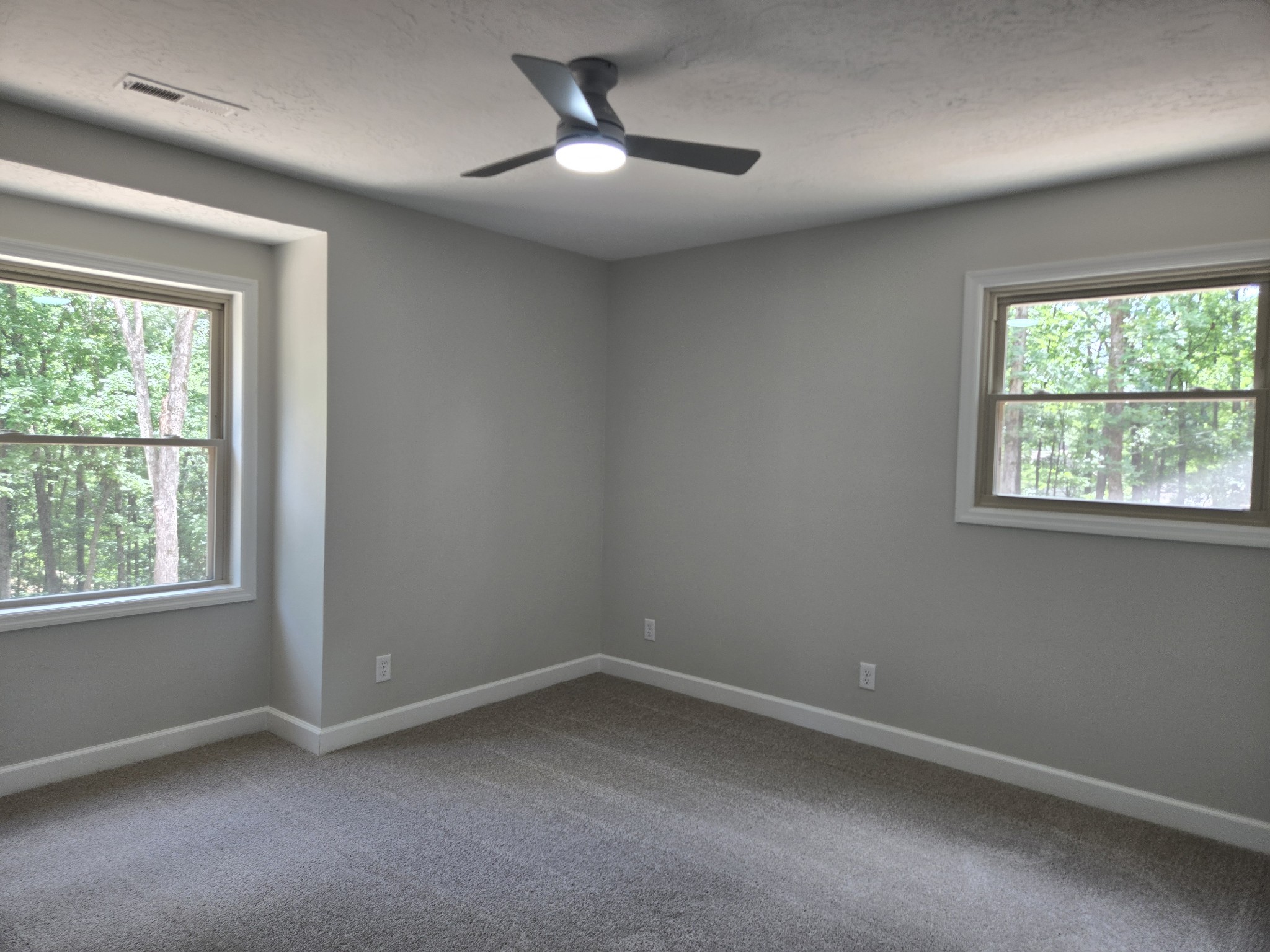 7 Bush Court Waverly, TN 37185 - Photo 39 of 48 an empty room with a window