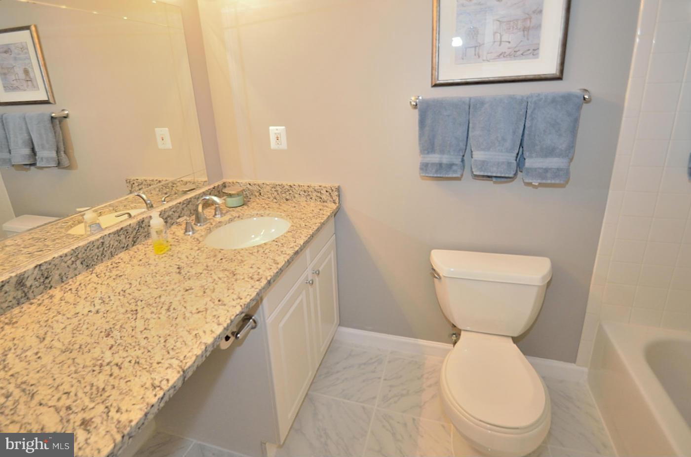 226 North Cottage Road Sterling, VA 20164 - Photo 12 of 20 Bath
