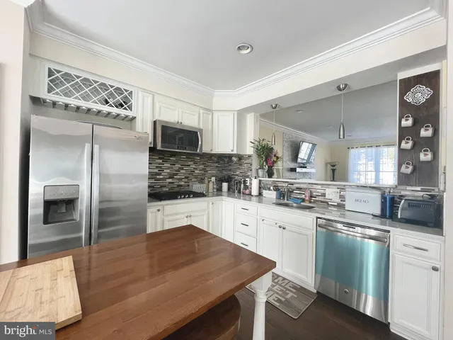 $2,600 | 14069 Madrigal Drive, Woodbridge, VA 22193