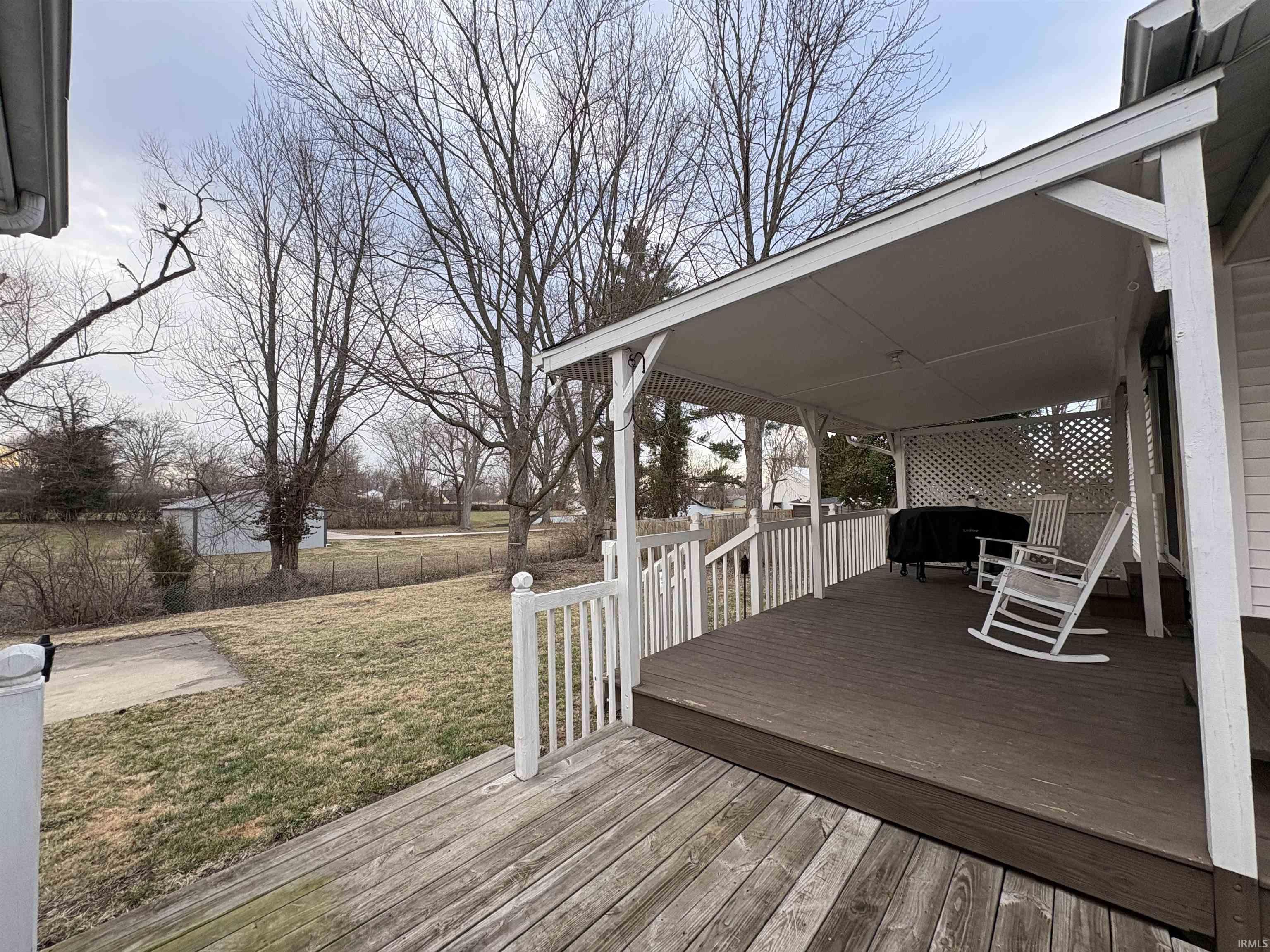 715 Southwest 1st Street Washington, IN 47501 - Photo 6 of 26