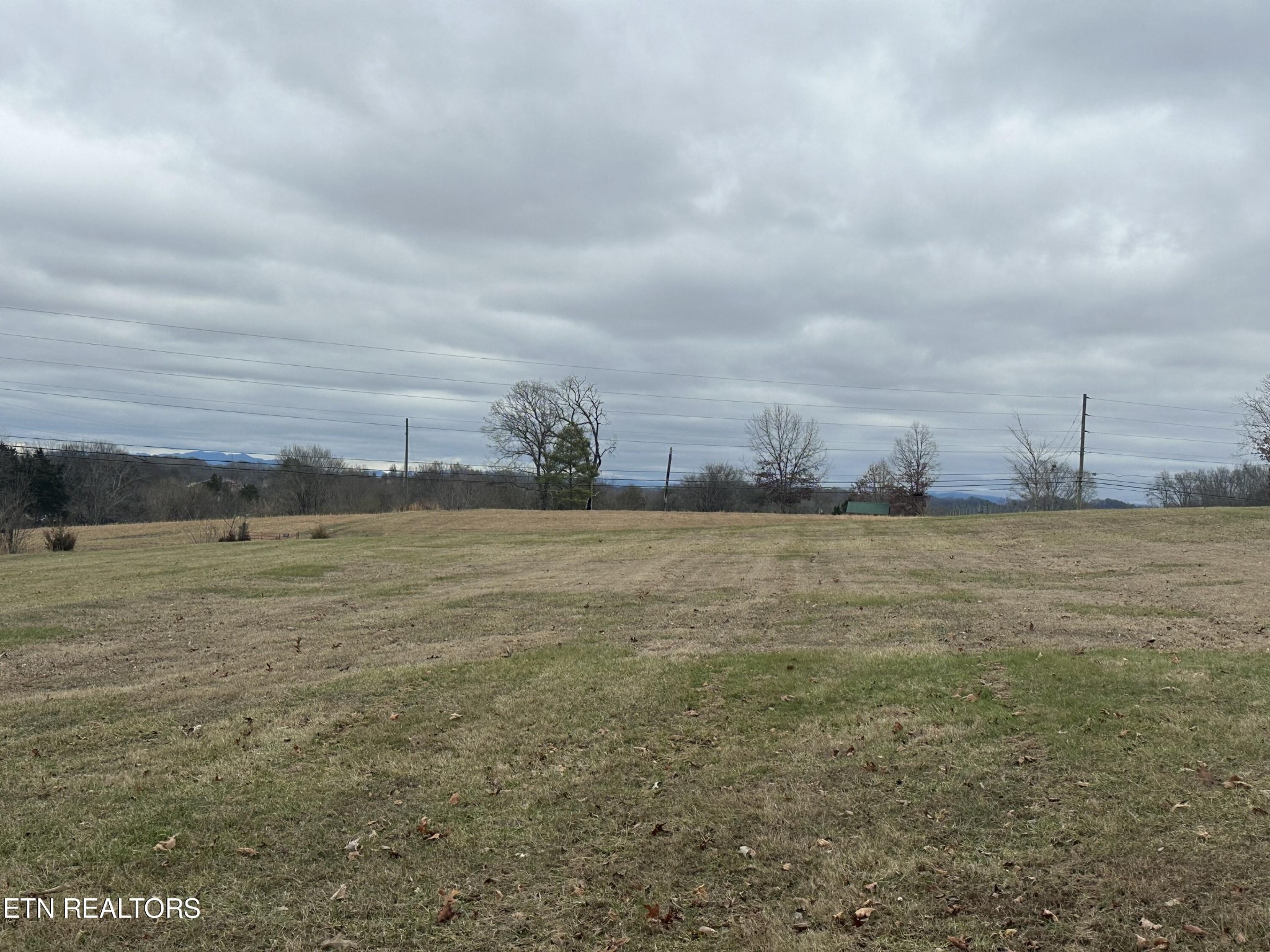 236 County Farm Road Madisonville, TN 37354 - Photo 2 of 26