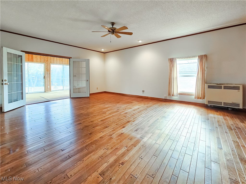 6040 Firestone Road Northeast Canton, OH 44721 - Photo 18 of 26 Family Room - Hardwood Flooring