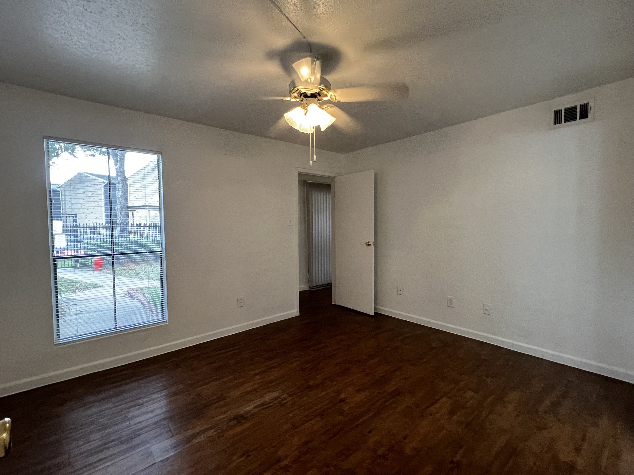 19700 Hickory Twig Way, Unit 1 Spring, TX 77388 - Photo 2 of 13