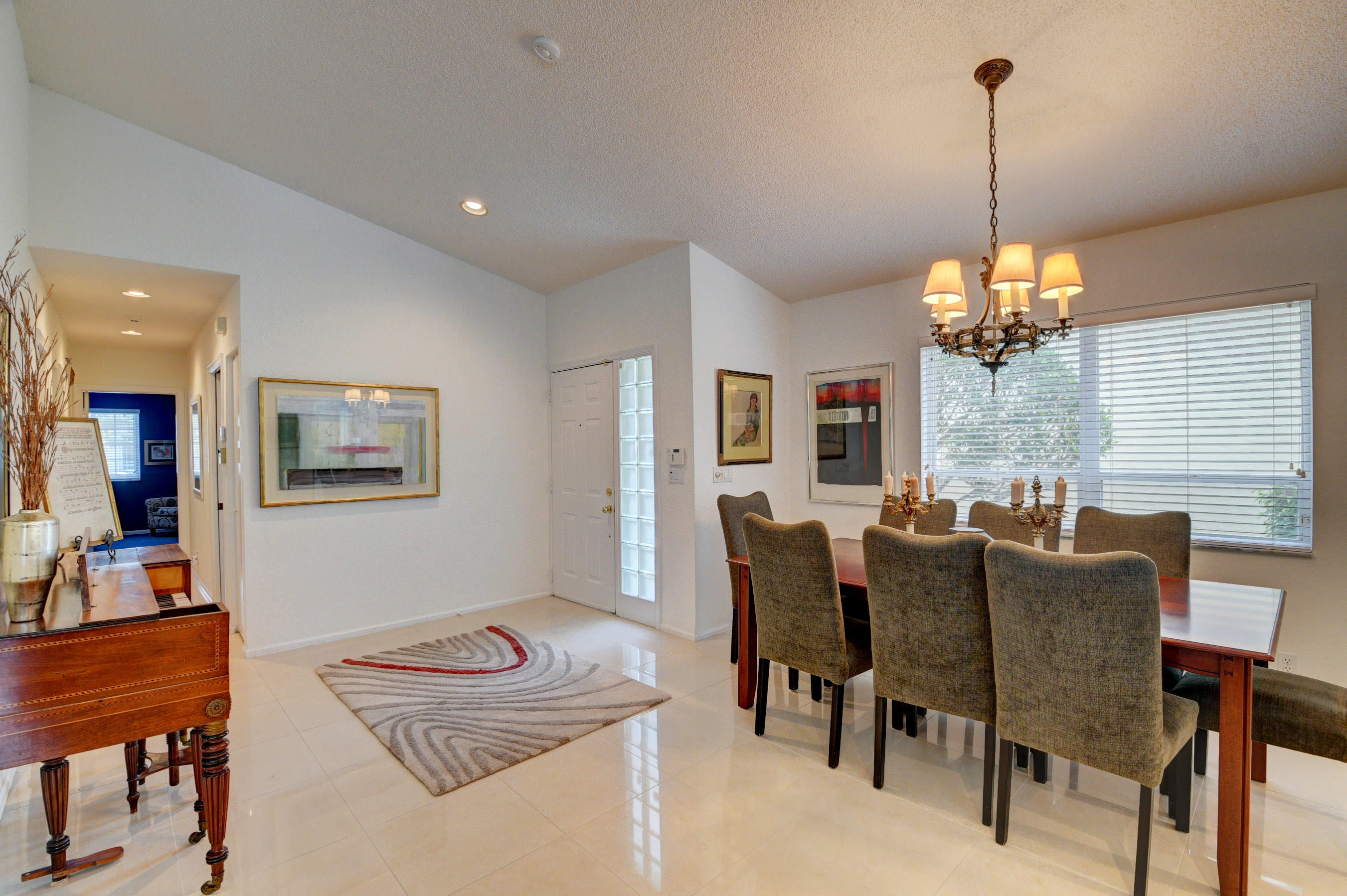 7860 Travelers Tree Drive Boca Raton, FL 33433 - Photo 3 of 35 foyer