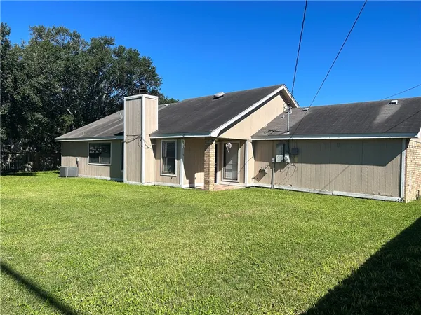 $1,650 | 7101 Premont Drive, Corpus Christi, TX 78414