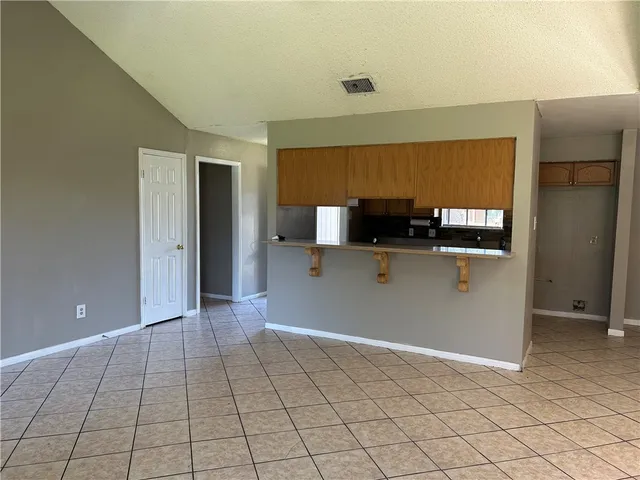 $1,650 | 7101 Premont Drive, Corpus Christi, TX 78414