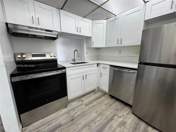 $140,000 | 2800 Northwest 56th Avenue, Unit D401, Lauderhill, FL 33313