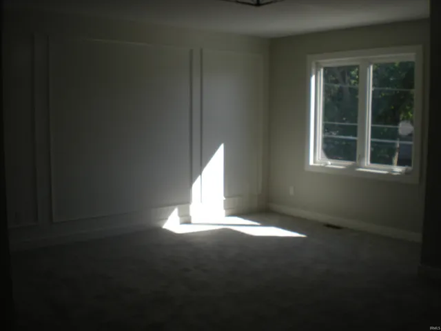 $2,350 | 5960 North Clinton Street, Fort Wayne, IN 46825