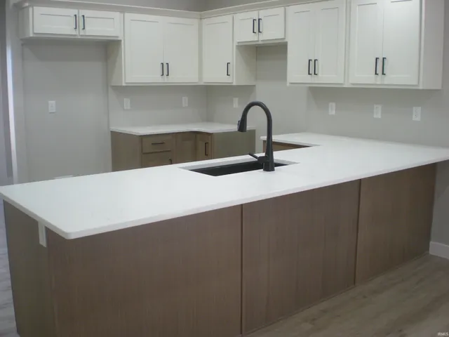 $2,350 | 5960 North Clinton Street, Fort Wayne, IN 46825