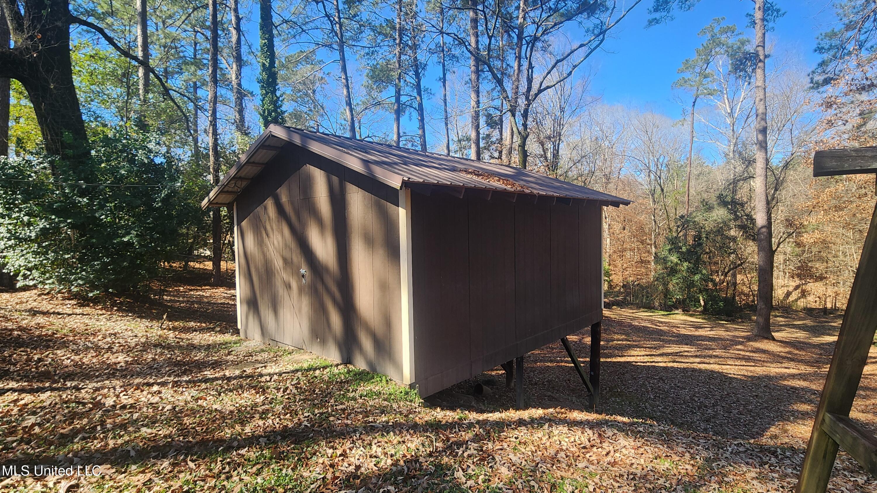 29 Melanie Road Natchez, MS 39120 - Photo 30 of 36 20260128_120318