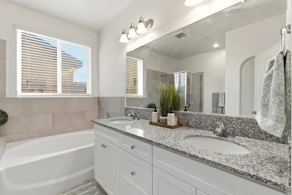 $515,000 | 247 Rebel Street, Reedley, CA 93654