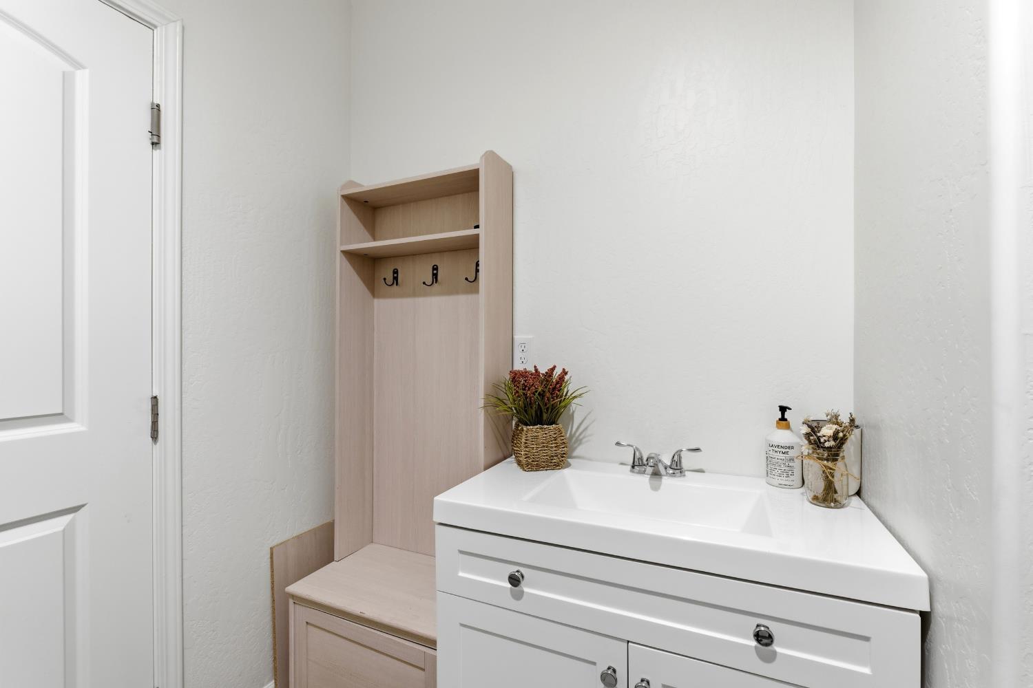 247 Rebel Street Reedley, CA 93654 - Photo 30 of 45