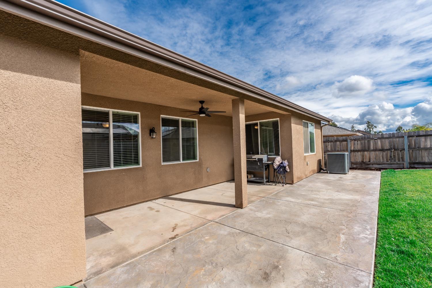 247 Rebel Street Reedley, CA 93654 - Photo 31 of 45