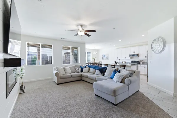 $515,000 | 247 Rebel Street, Reedley, CA 93654