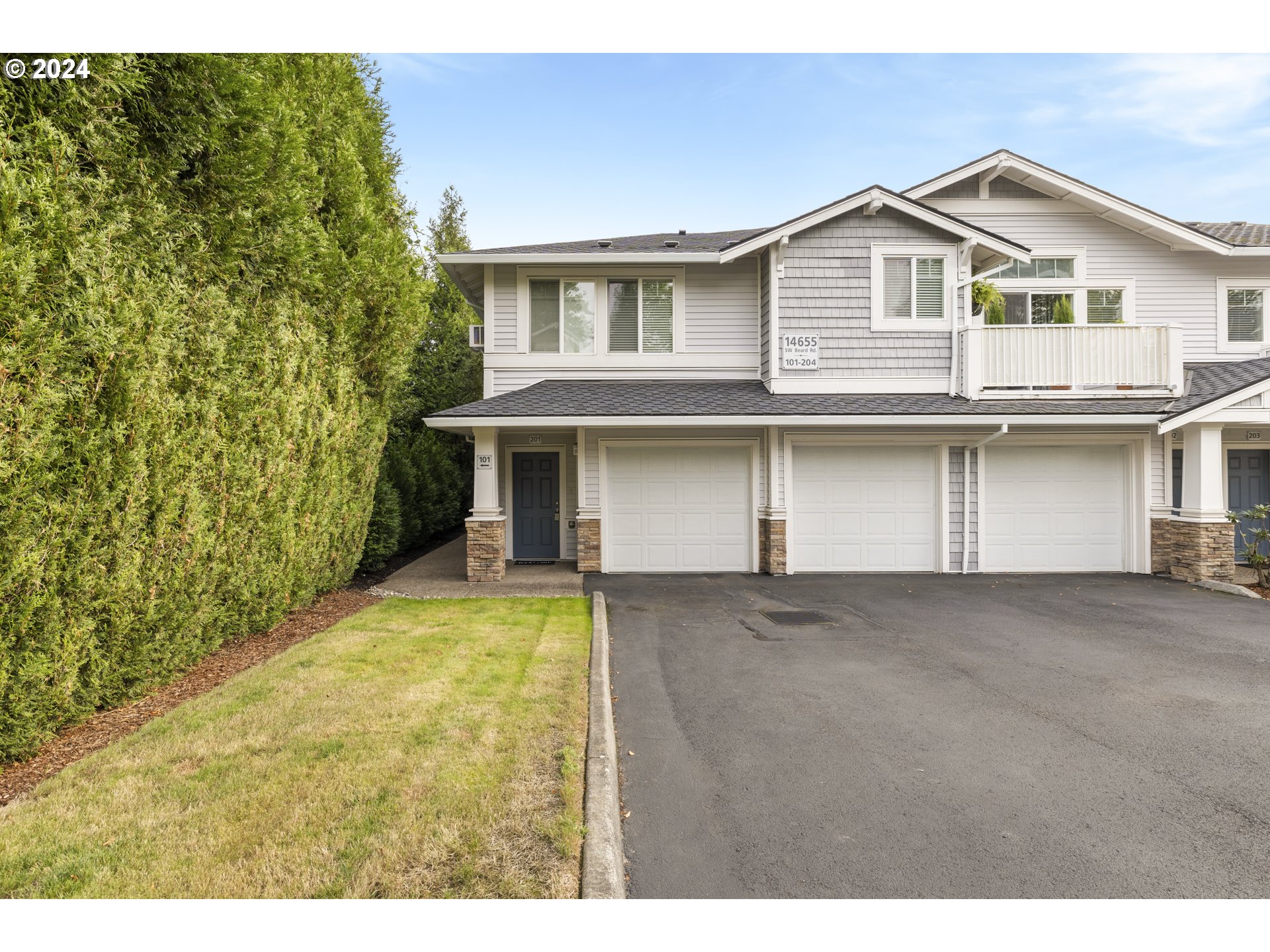 14655 Southwest Beard Road, Unit 201 Beaverton, OR 97007 - Photo 1 of 40
