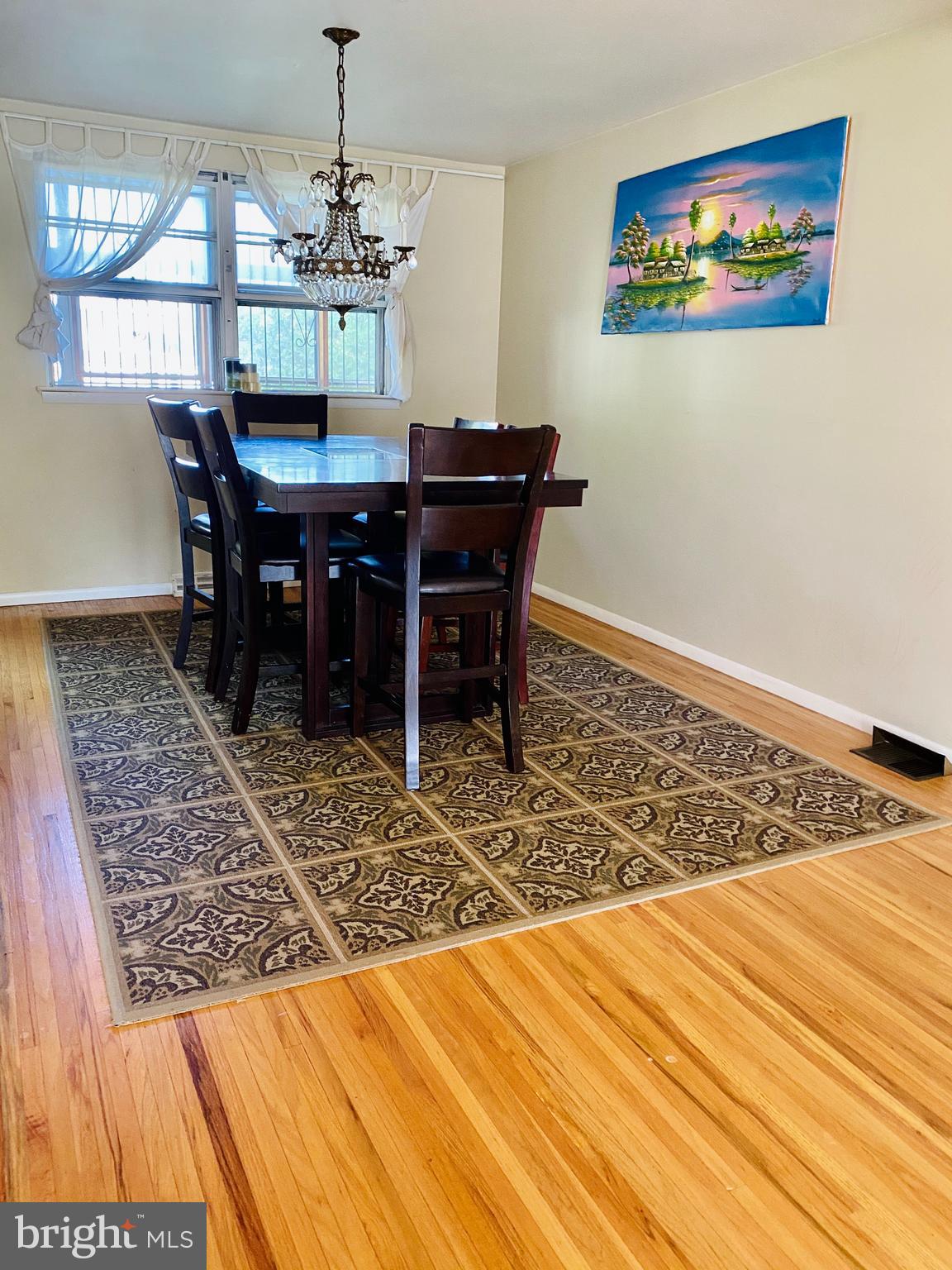9755 Glenhope Road Philadelphia, PA 19115 - Photo 11 of 88 Gallery Image 11