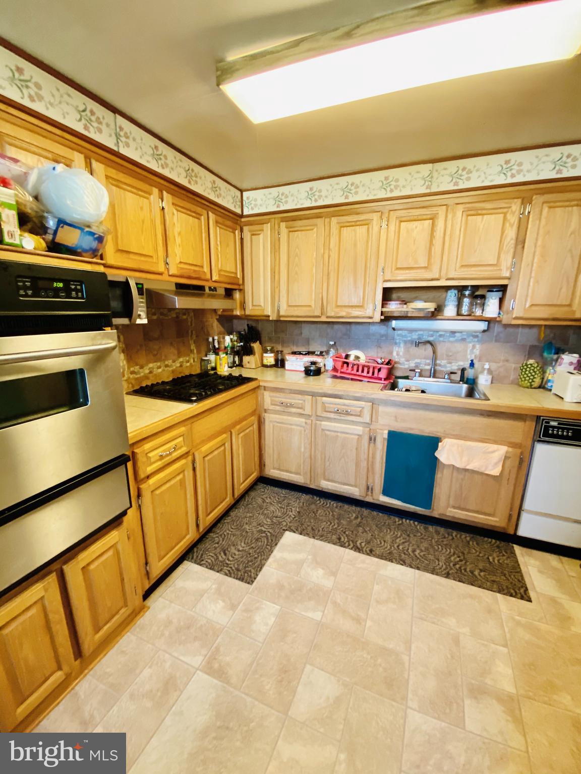 9755 Glenhope Road Philadelphia, PA 19115 - Photo 19 of 88 Gallery Image 19