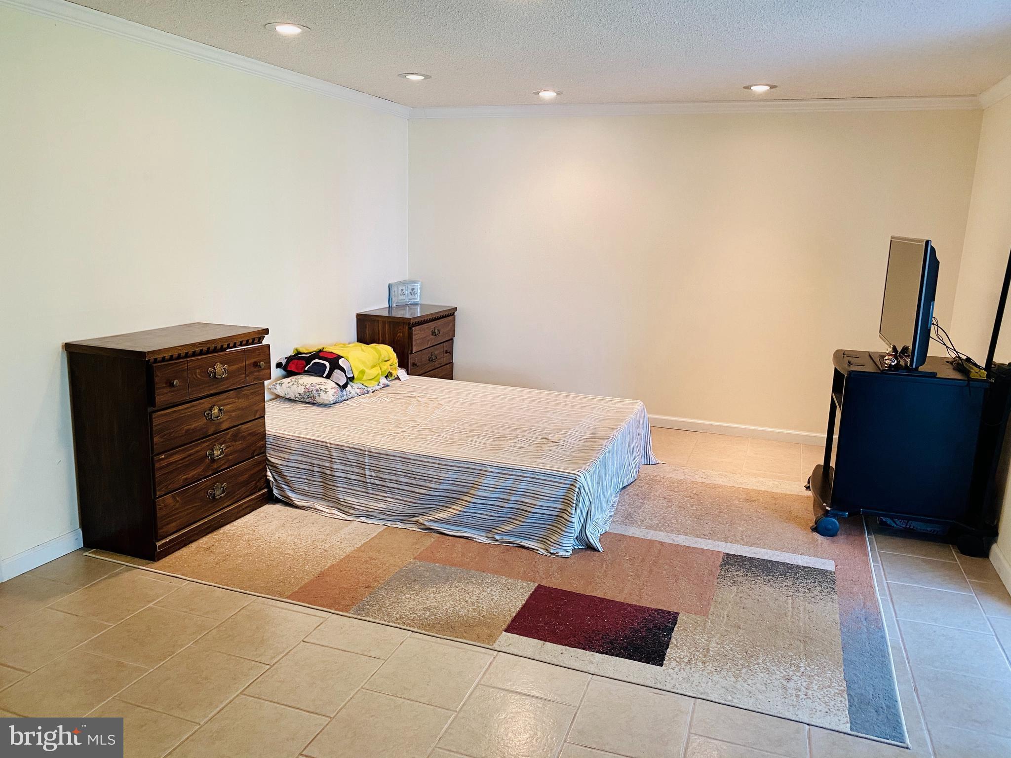 9755 Glenhope Road Philadelphia, PA 19115 - Photo 31 of 88 Gallery Image 31