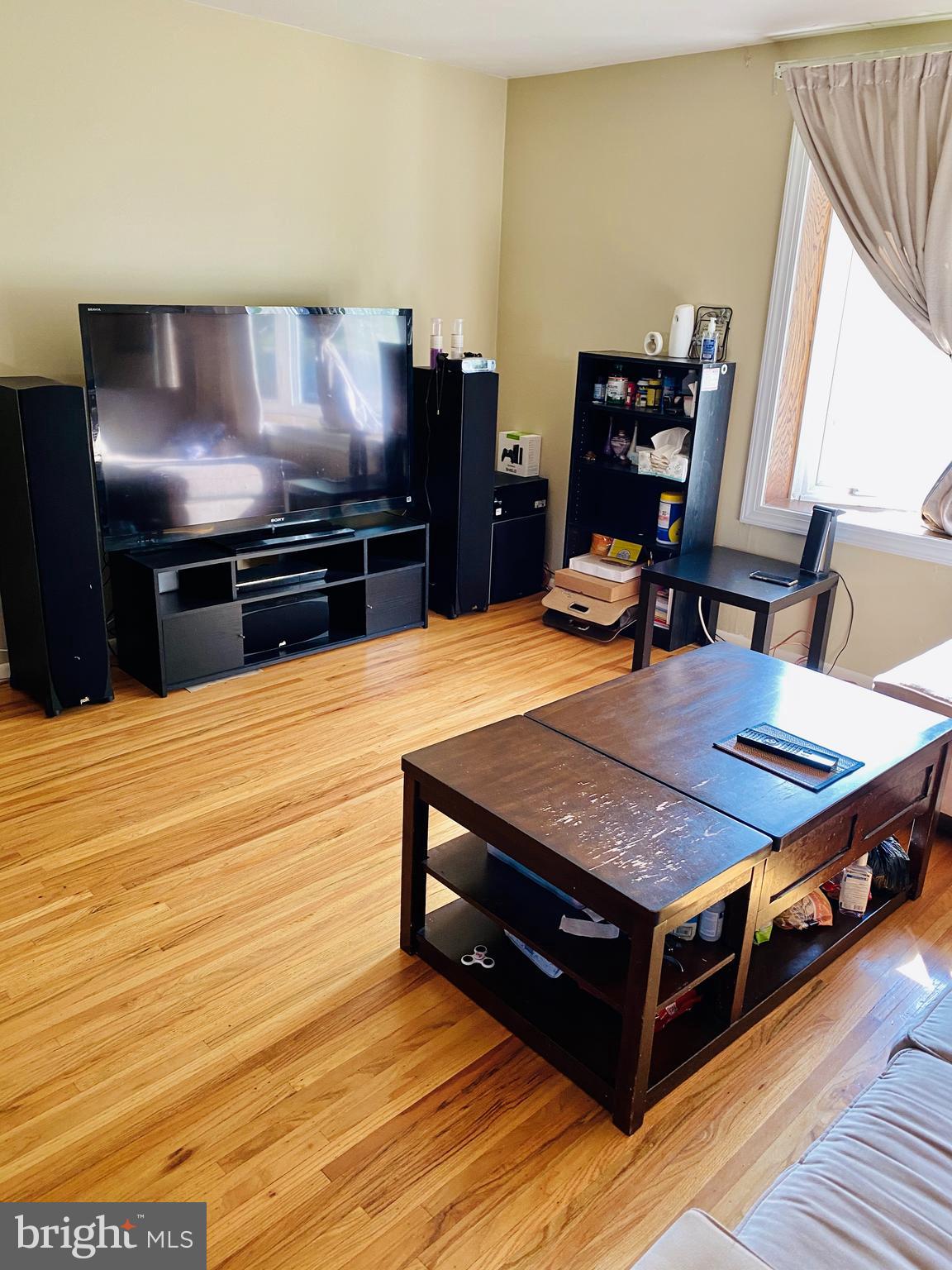 9755 Glenhope Road Philadelphia, PA 19115 - Photo 8 of 88 Gallery Image 8
