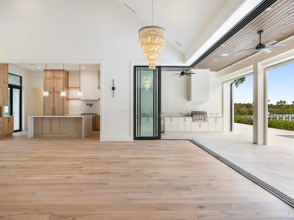 $3,750,000 | 8680 Shore Lane, Vero Beach, FL 32967