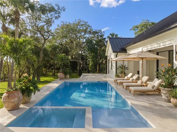 $3,750,000 | 8680 Shore Lane, Vero Beach, FL 32967