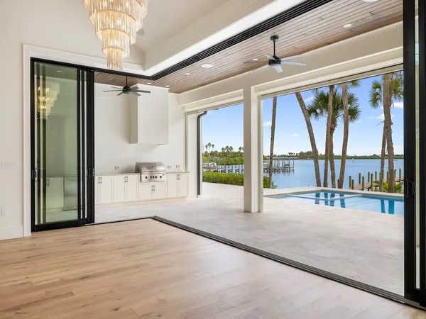 $3,750,000 | 8680 Shore Lane, Vero Beach, FL 32967