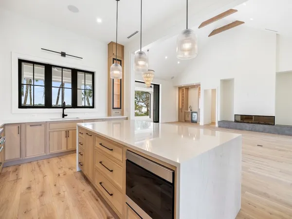 $3,750,000 | 8680 Shore Lane, Vero Beach, FL 32967