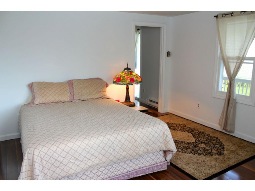 33-7 Endicott Street, Unit 3 Wolfeboro, NH 03894 - Photo 17 of 30