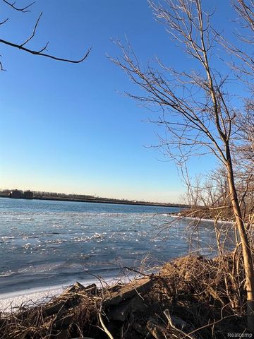 $120,000 | 0 West River, Grosse Ile, MI 48138