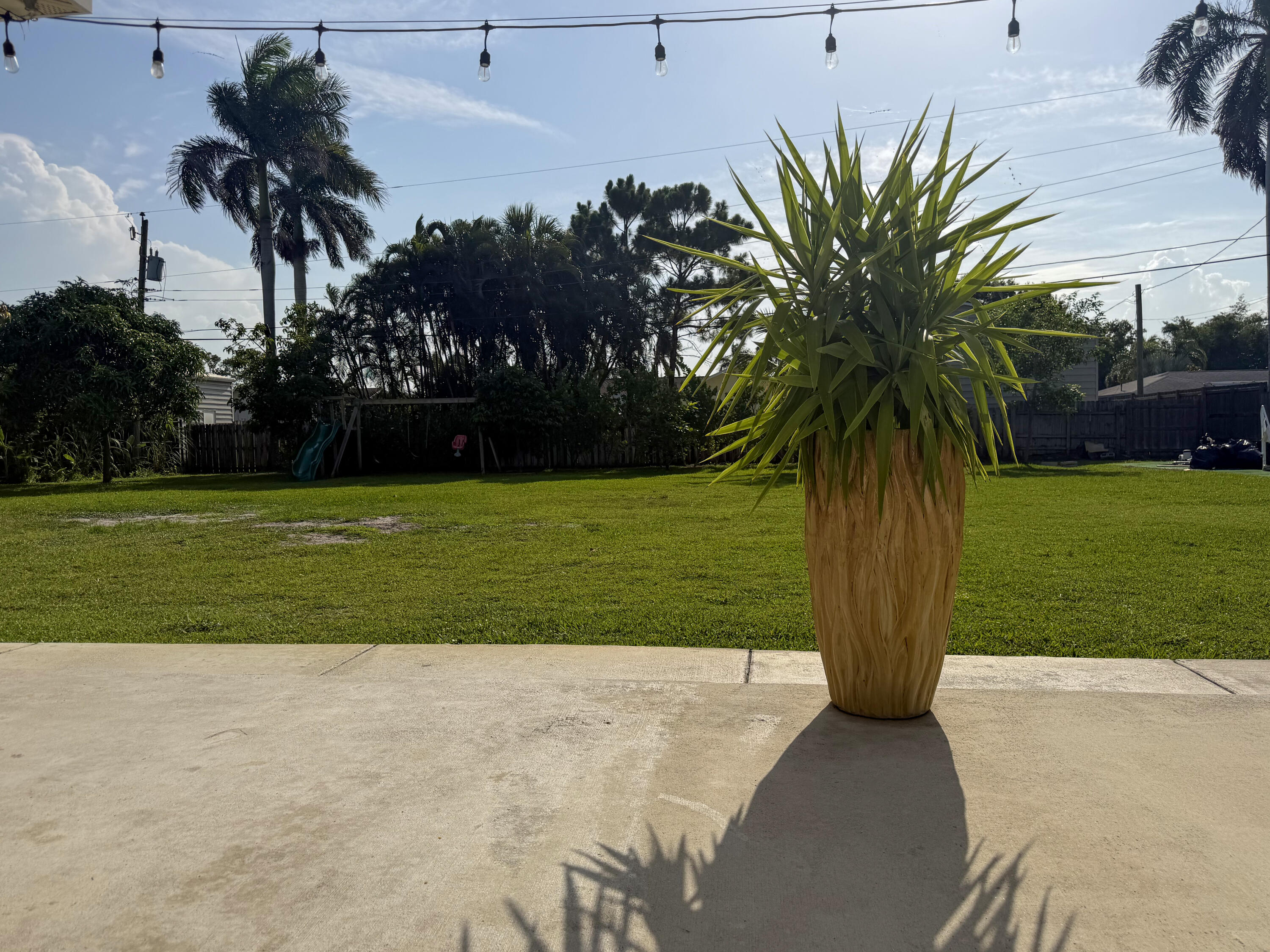 80 Cleveland Road Lake Worth, FL 33467 - Photo 10 of 27 10