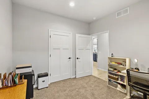 $399,900 | 204 Bonnie Lane, Belleville, WI 53508