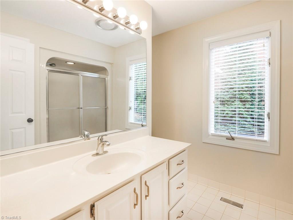 4807 Iredell Road Greensboro, NC 27407 - Photo 33 of 43 Gallery Image 33