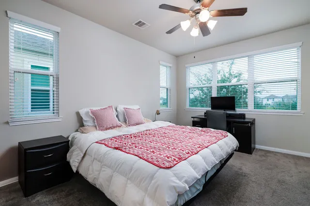 $2,300 | 10002 Waving Grain Lane, Houston, TX 77080