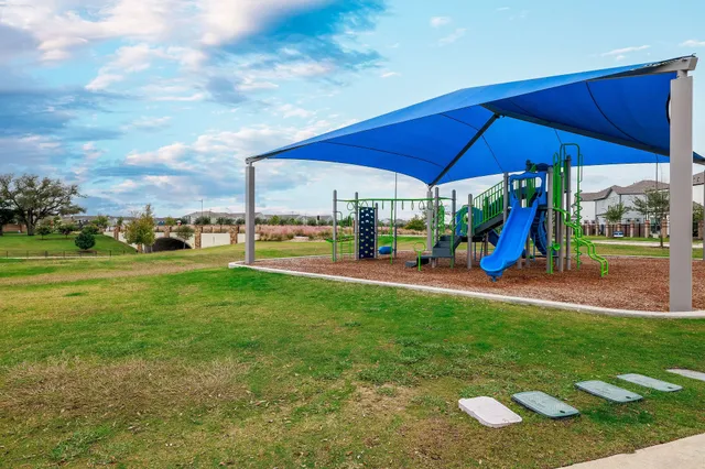 $2,300 | 10002 Waving Grain Lane, Houston, TX 77080