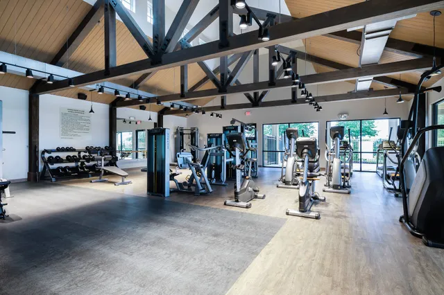 $2,300 | 10002 Waving Grain Lane, Houston, TX 77080