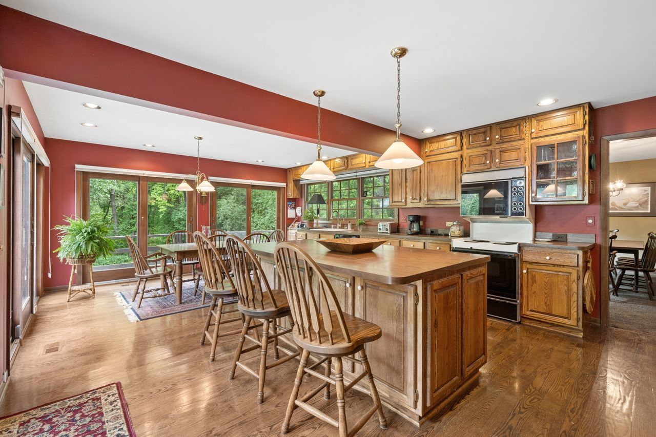 25860 West Timberlake Road Barrington, IL 60010 - Photo 11 of 44