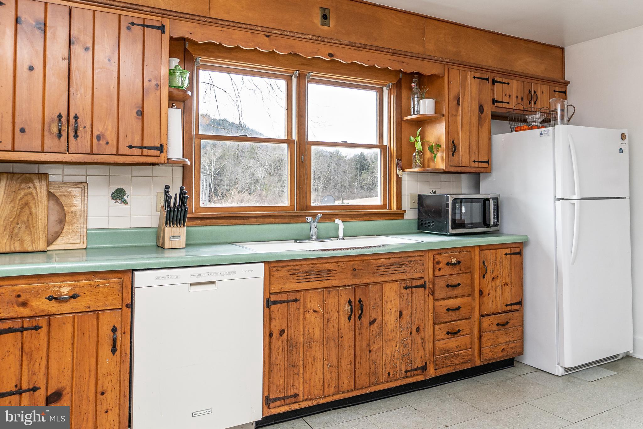 274 Narrows Road New Bloomfield, PA 17068 - Photo 25 of 53 Gallery Image 25