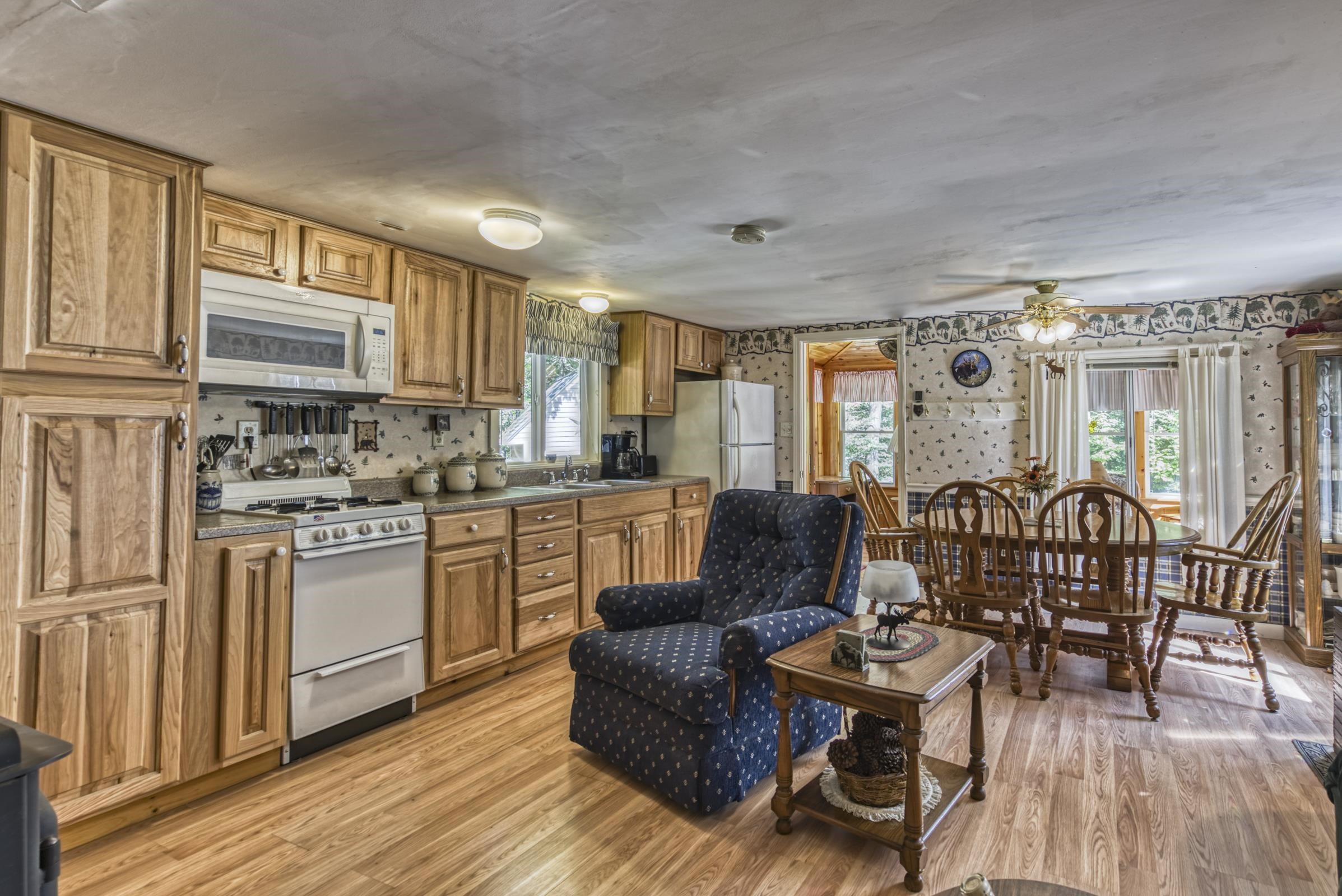 18 Tipping Road Benton, NH 03785 - Photo 6 of 31