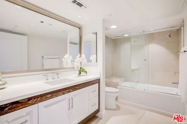 $16,500 | 1221 Ocean Avenue, Unit 1502, Santa Monica, CA 90401