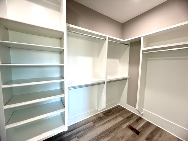 6421 Lynchburg Road Winchester, TN 37398 - Photo 14 of 25 a view of an empty walk in closet