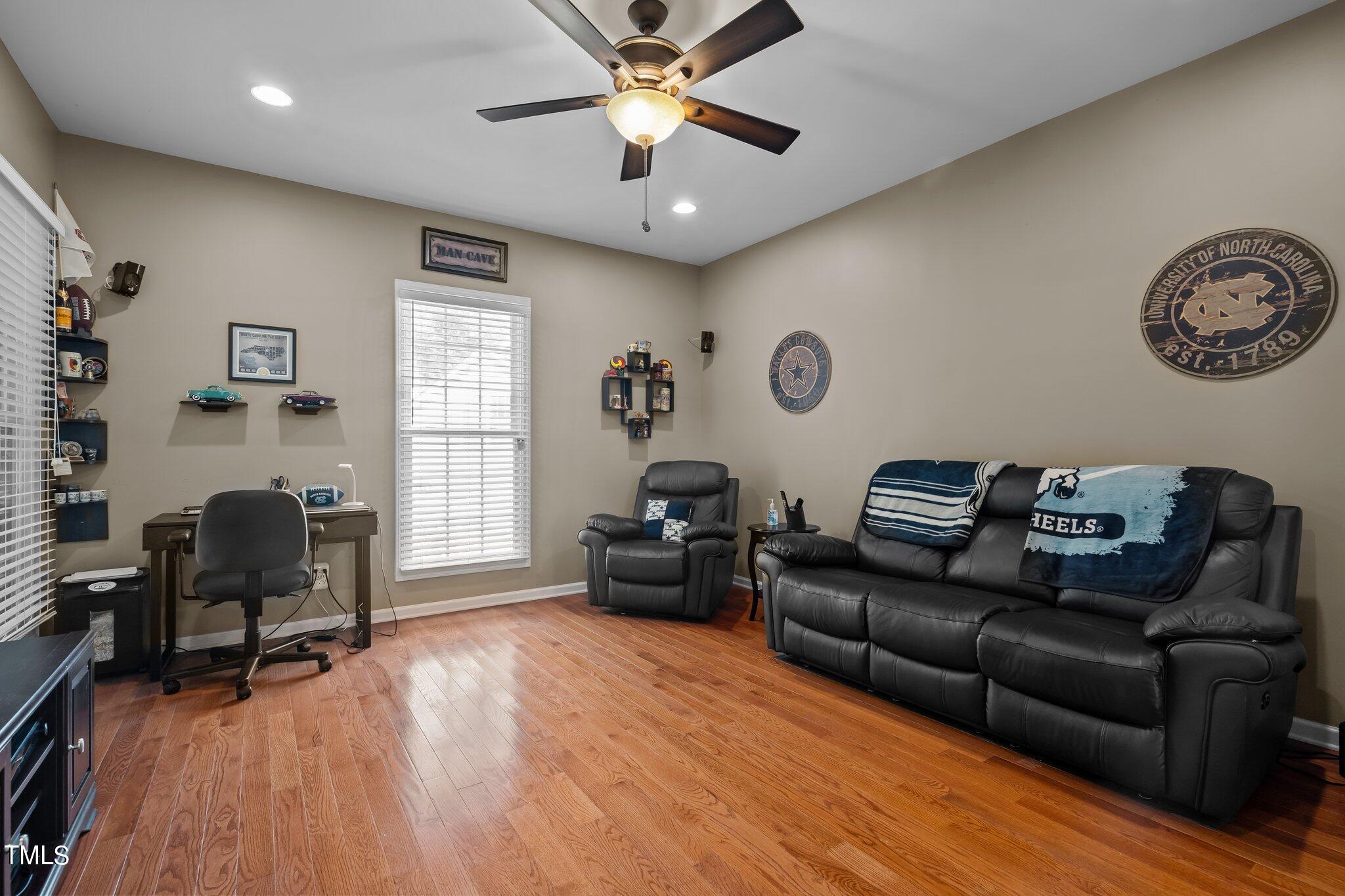 5609 Laskin Court Raleigh, NC 27617 - Photo 18 of 41 29-web-or-mls-_NFP0904