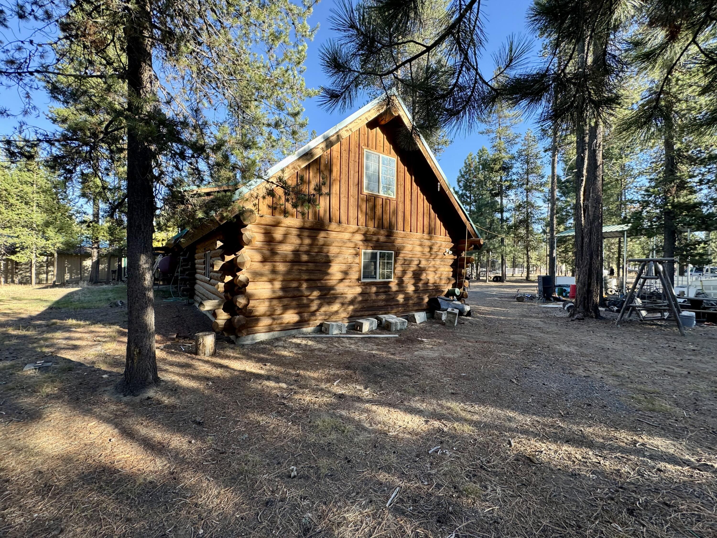 15576 Federal Road La Pine, OR 97739 - Photo 6 of 30