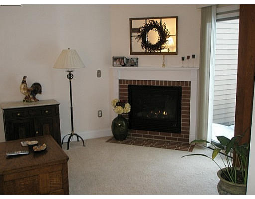 515 D Ridgefield Circle, Unit D Clinton, MA 01510 - Photo 8 of 16 Gallery Image 8