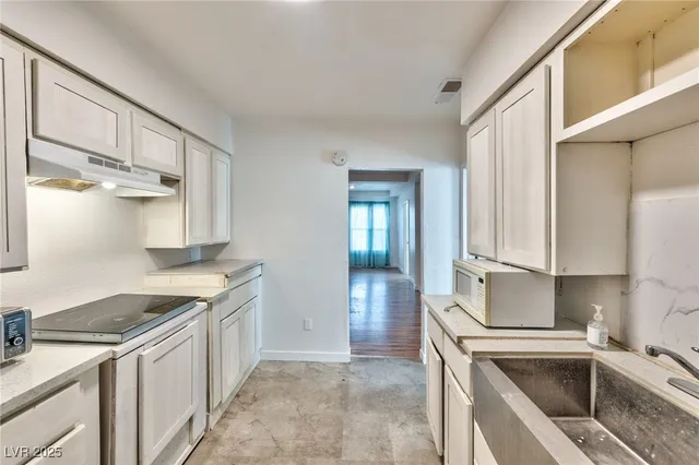 $950 | 130 West Chicago Avenue, Unit 1, Las Vegas, NV 89102