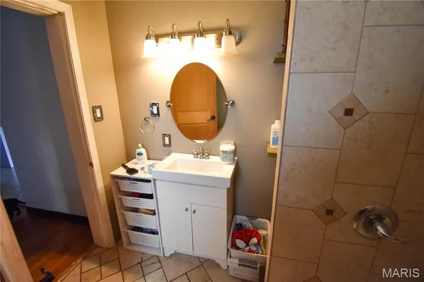 $190,000 | 500 West 1st S Street, Mount Olive, IL 62069