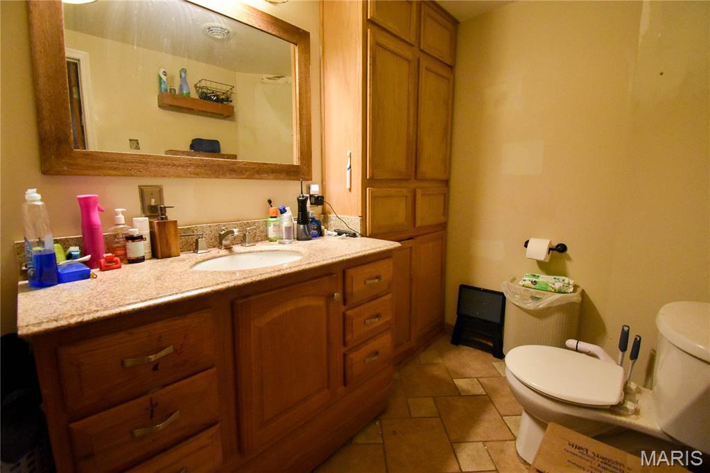 500 West 1st S Street Mount Olive, IL 62069 - Photo 19 of 26